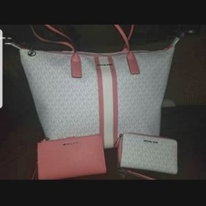 NWT Michael Kors Large Logo Stripe Totebag